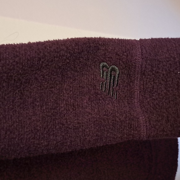 NEW BALANCE Cowl Neck Sweater - Picture 4 of 5